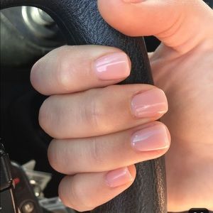 Meet your Posher, Violeta